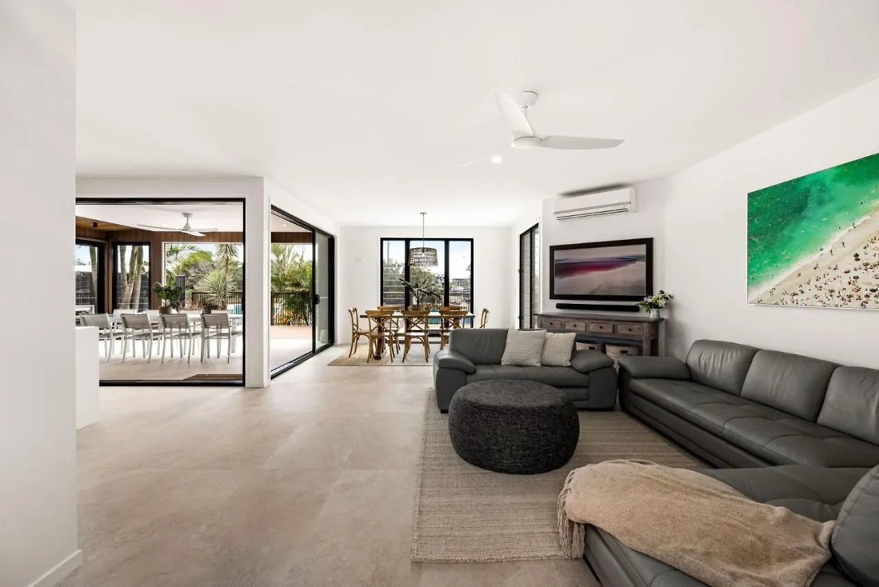 7 Bedroom Home On Mooloolaba Canal 0*,  Australia